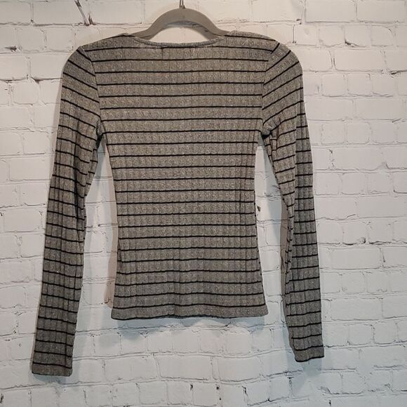 Project Social T gray and black striped long sleeve shirt NWT - Picture 7 of 9